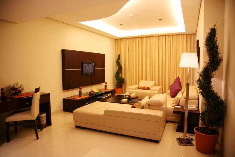 Staybridge Suites Dubai Internet City By Ihg Exterior foto